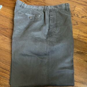 Izod brown Chino Size38/32 men's pants 100% cotton
